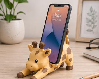 3D Printed Baby Giraffe Phone Stand – Animal Smartphone Holder Desk Accessory