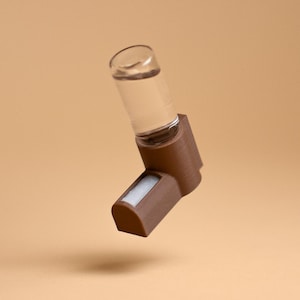 Magnetisk vattenmatare för hoppande spindlar – 4 ml minivattenflaska med veke | Terrariumdispenser