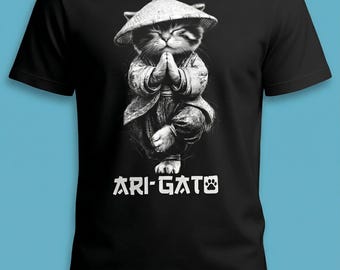Camiseta gato kawaii dando las gracias en japonés, tierno diseño para amantes de los gatos, camiseta premium de alta calidad
