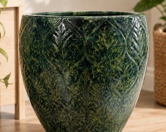 Green Glazed Ceramic Planter Pot – Embossed Leaf Pattern Decorative Home Accent