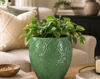 Vintage Inspired Green Leaf Embossed Ceramic Planter Pot – Glossy Botanical Accent