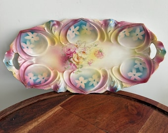 Plato antiguo para apio RS Prussia con corona roja, marca de lirio, bandeja para aperitivos de porcelana moldeada, rosas pintadas a mano en rosa, amarillo y dorado, vajilla victoriana.