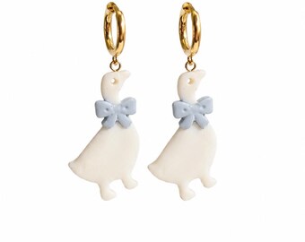 Pendientes de pato hechos a mano Coquette: divertida joyería de animales de arcilla polimérica.