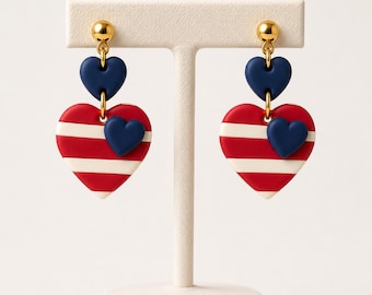 Pendientes de corazón a rayas / Joyería artesanal de arcilla polimérica / Estilo náutico coqueto