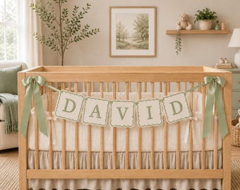 Personalisierte Baby Name Girlande, benutzerdefinierte Kinderzimmer Name Banner, gestickte Krippe Wimpelkette, Jakobsmuschel Baby Shower Decor
