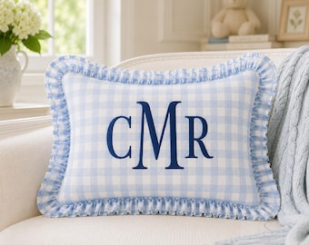 Funda de almohada con monograma personalizado, cojín con inicial bordada personalizada, funda de almohada con volantes, decoración para habitación infantil, regalo para niña