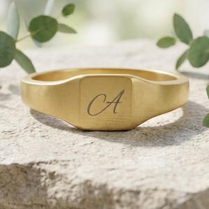 Custom Initial Engraved Ring Women Gold Personalized Monogram Square Signet Family Heirloom Gift for Her Custom Gold Jewelry Accessory