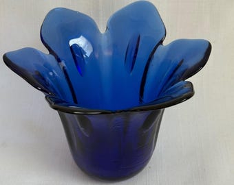 Jarrón de cristal artístico azul cobalto vintage con forma de tulipán, pesado, estilo MCM, soplado a mano en España, 15 cm (6 pulgadas)