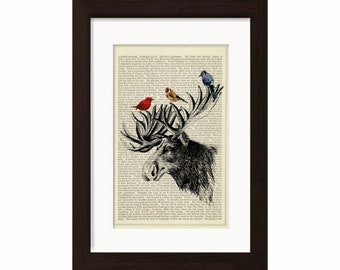 Elch Kopf mit bunten Vögeln Mixed Media Print auf Vintage Upcycled Seite