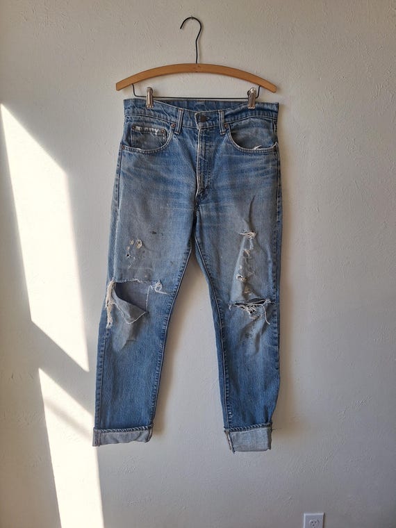 LEVI’S VINTAGE CLOTHING 505-0217 W31 Levi's Vintage Clothing 505-0217 1967 W31 L34 Rigid Blue