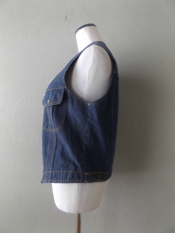 Western Mountain Denim Jean Vest | Vintage 70s Me… - image 5