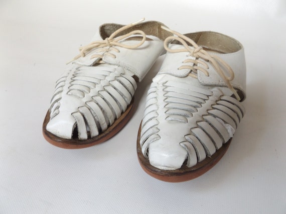 90s white huarache slingback sandals, size 7, wov… - image 1