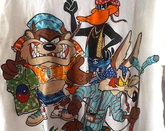 Vintage 90s Looney Tunes Graphic Doubled Sided Print T-shirt