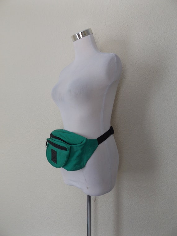 90s green nylon fanny pack, vintage unisex small … - image 4