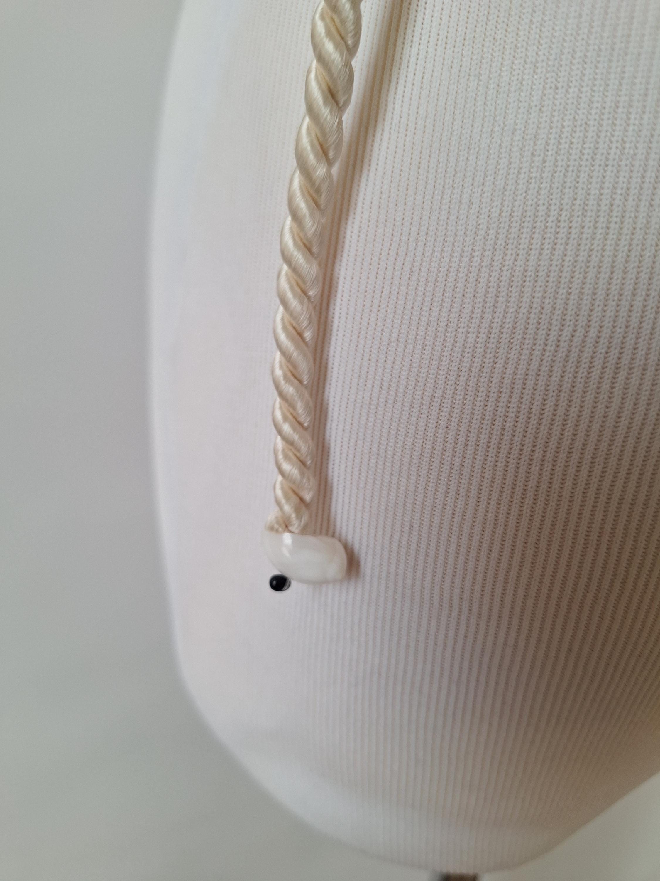 VINTAGE 80s Seashell ROPE BELT O/S Boho Hippie Chic 90s Macrame & Cowrie Shell Belt - Lucky Vintage main image 3