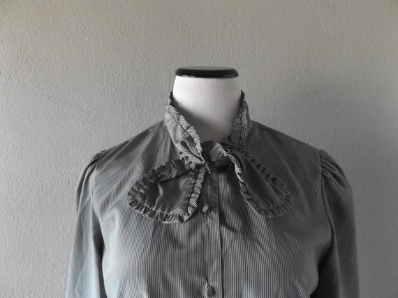 vintage 80s stripe bow tie blouse - size medium M… - image 2