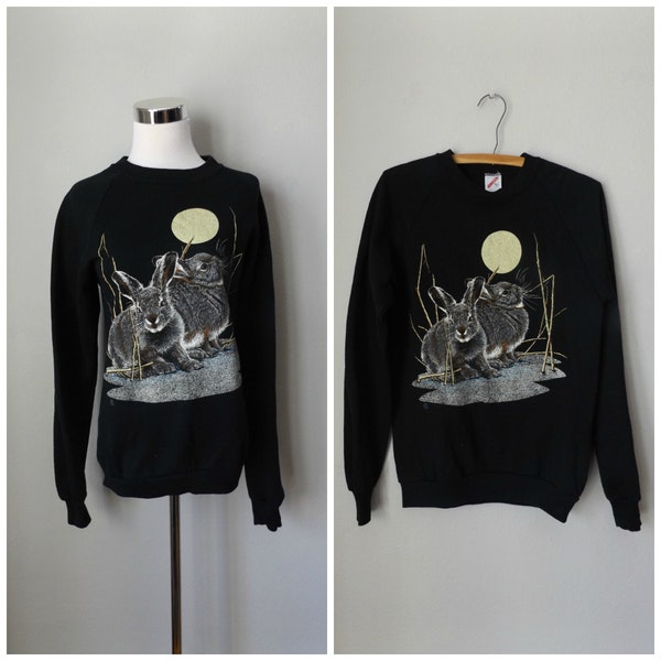 bunny rabbit raglan sleeve jumper - vintage 80s black cotton pullover sweatshirt - size m / medium - animal print shirt - hipster kitsch top