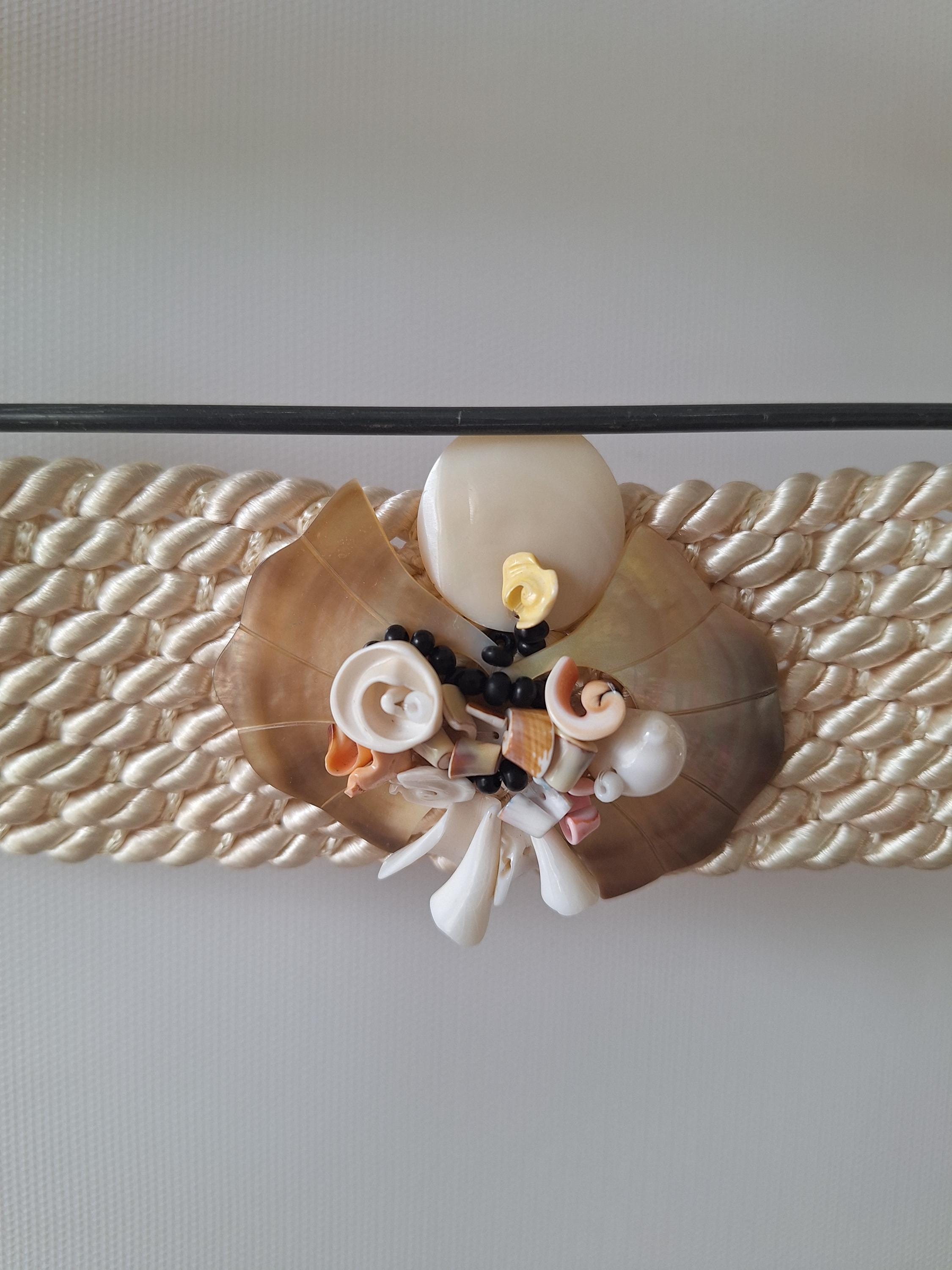 Vintage 80s Woven Seashell Belt, Boho Statement Accessory  display picture 2