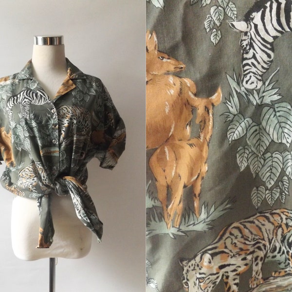 vintage 80s wildlife print button up blouse, size 14 medium large, semi sheer short sleeve oxford shirt, 1980s women's animal print top