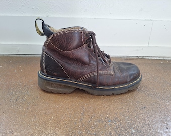 Vintage 00s Dr. Martens Brown Leather Boot 2000 Y2k Chunky