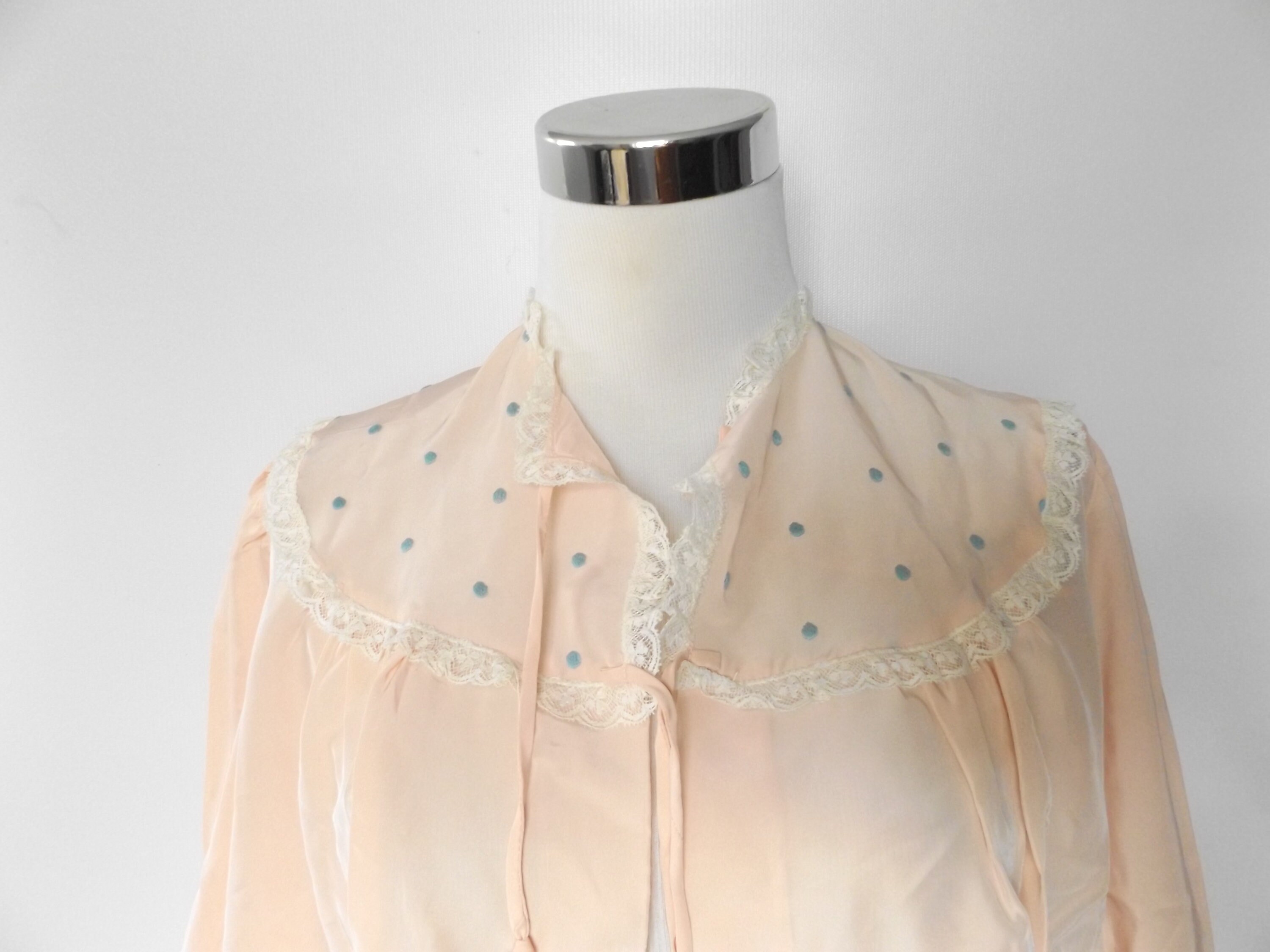 Vintage 50s Rayon Blouse - Pink Lace Collar, Blue Polka Dot (M) - Etsy