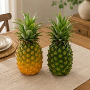 Artificial Decorative Pineapple, Realistic Faux Pineapple, Kitchen Counter Decor, Table Centerpiece, Tropical Home Decor, 2 Sizes, 2 Colors