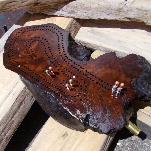 Redwood Driftwood Cribbage Board