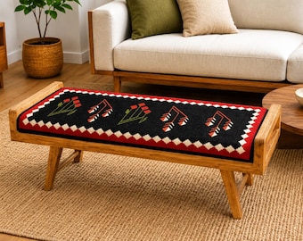 Banco kilim feito à mão, banco boho para hall de entrada, banco estofado vintage estilo turco, banco decorativo de madeira, banco para o pé da cama em estilo campestre.