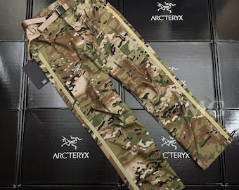 Pantalon Arcteryx LEAF Alpha LT Gen 2.1 en camouflage Multicam
