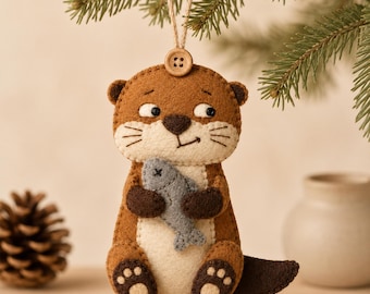 Fish Otter Felt Sewing Pattern, Otter Ornament PDF Pattern, Cute Felt Craft, Beginner Sewing Project, DIY Decor