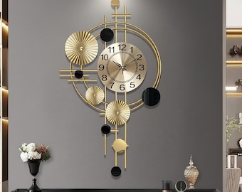 Oversized 3D Golden Geometric Wall Clock, Modern Abstract Metal Timepiece, Large Irregular Stainless Steel Wall Art Decor for Living Room