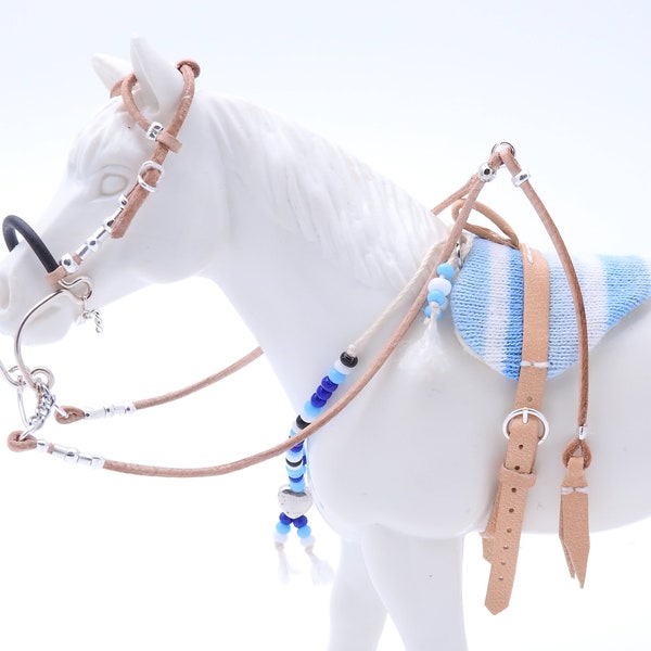Western Blue Bareback Pad Hackamore Headstall Bridle with Rhythm Beads for Schleich sized Model Horses Pferde Chevaux Paard Caballo Cavallo