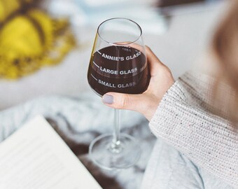 Boissons personnalisées Mesure Verre de vin Verre d’anniversaire Cadeau pour maman Amis Sœurs Son buveur de vin Amant Cadeau pour collègues - WG139