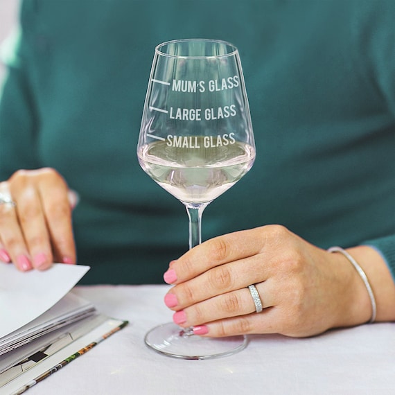 Personalised Wine Glass Gift for Mum Measure Glass Measuring