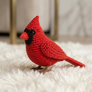 Patrón de ganchillo de cardenal en PDF / Cardenal rojo amigurumi realista / Peluche de pájaro conmemorativo / Decoración navideña