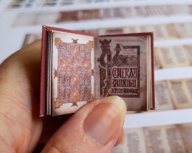 Printable Antique Miniature Illustrated Lindisfarne Gospels Book ...