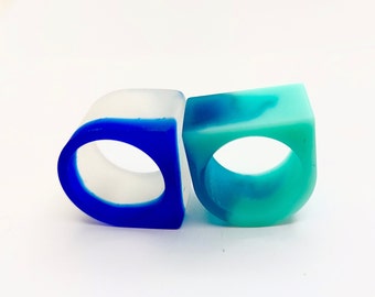 Resin ring. Signet ring. Resin jewelry. resin rings, Modern jewelry. Chunky. colorful ring, contemporary ring,