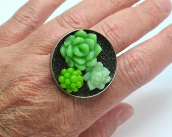 Succulent ring, botanical jewelry, Floral Wedding Ring, Botanical Band ring, Succulent Flower Ring, Succulent gift, resin rings for women