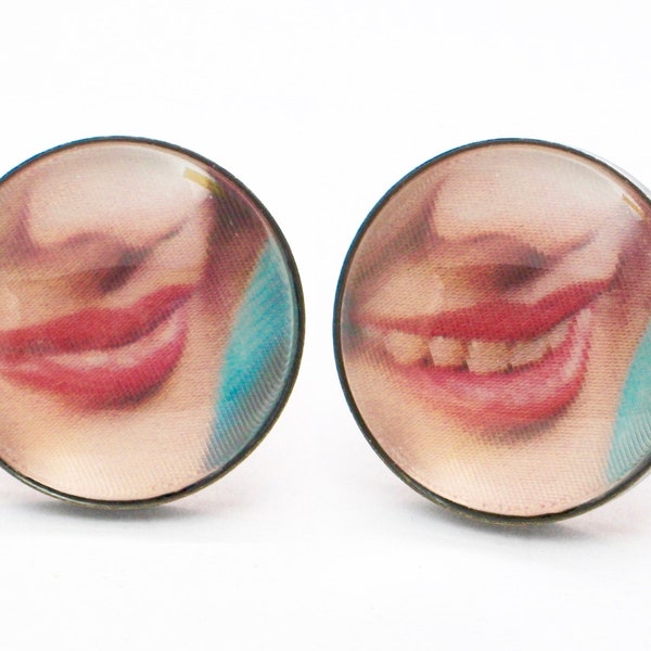 Winking eye, Blinking Eye ring. 3D effect. Vari-Vue Lenticular 3D. Holographic gift for her. blink rings for women, fun jewelry