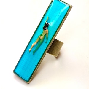 Swimmer Resin Ring: Handmade Diorama Jewelry