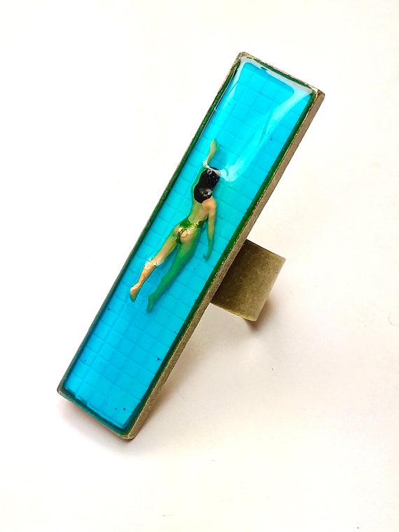 Swimmer Resin Ring: Handmade Diorama Jewelry