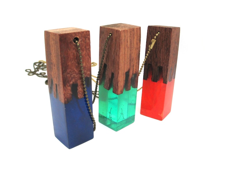 Gift for Women, Resin wood jewelry Wood Resin Necklace Resin wood pendant Wood Necklace Resin jewelry Resin wood necklace
