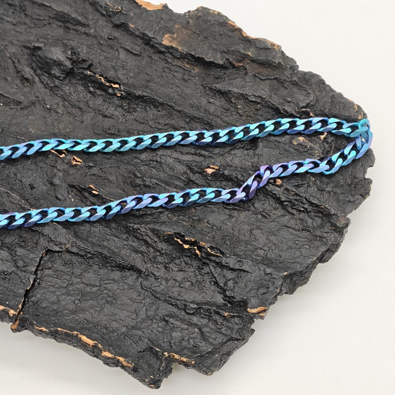 Loading Curb Design Titanium Iridescent Curb Chain Necklace Hypoallergenic Anodized Blue ...