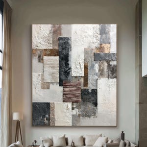Abstrakt 3D-målning med block, texturerad kanvas, väggdekoration med lapp, stor minimalistisk palettknivkonst, väggdekoration med neutral gråbrun soffa