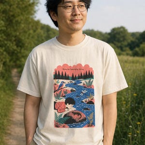 Memorize Something Living T-Shirt, Folk Illustration Tee with Child and Salamander at the Creek, Nature Lover Gift Bild 2