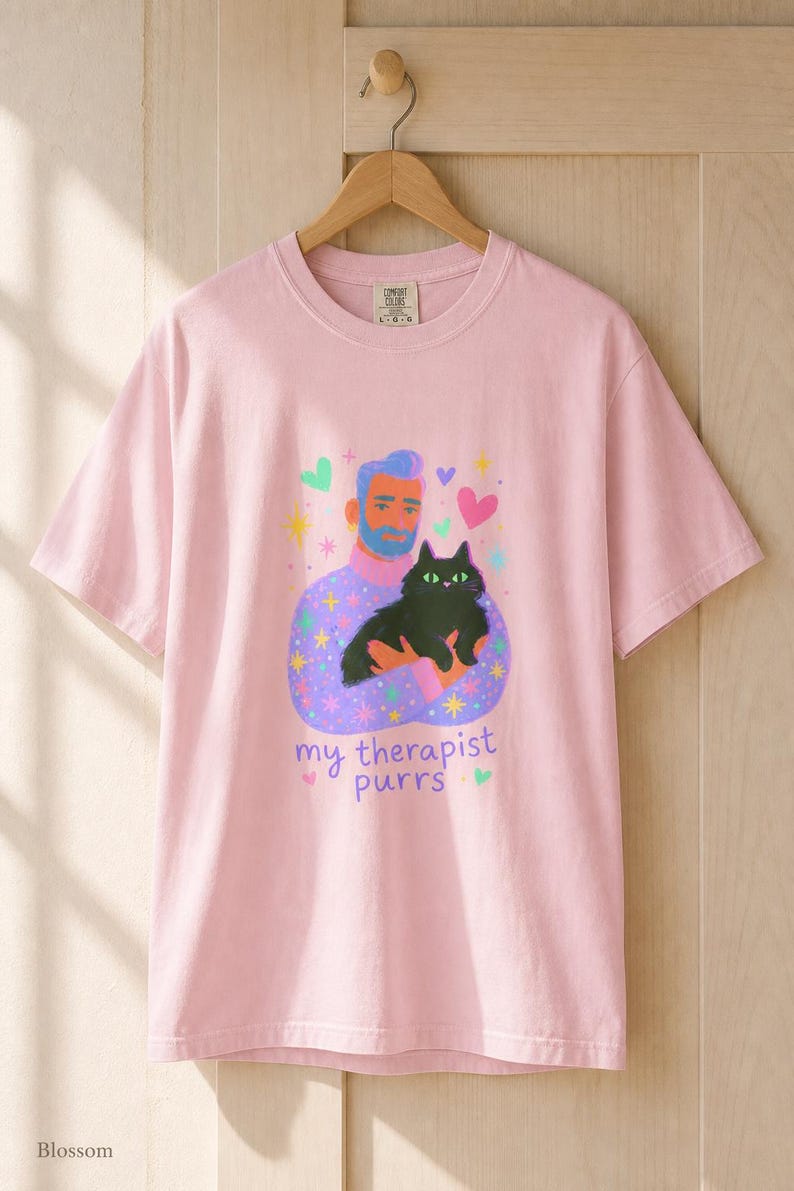 My Therapist Purrs T-Shirt, Bearded Man Holding Black Cat Tee, Cat Lover Gouache Illustration, Mental Health Cat Mom Dad Shirt imagem 8