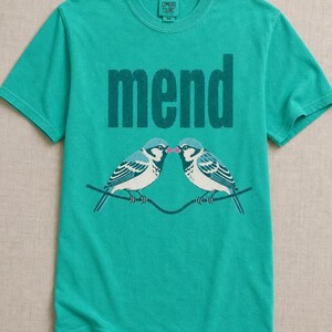 Mend Two Birds T-Shirt Sparrows on a Wire Screenprint Style Tee Quiet Repair Mutual Aid Cottagecore Bird Lover Graphic Tee Bild 14