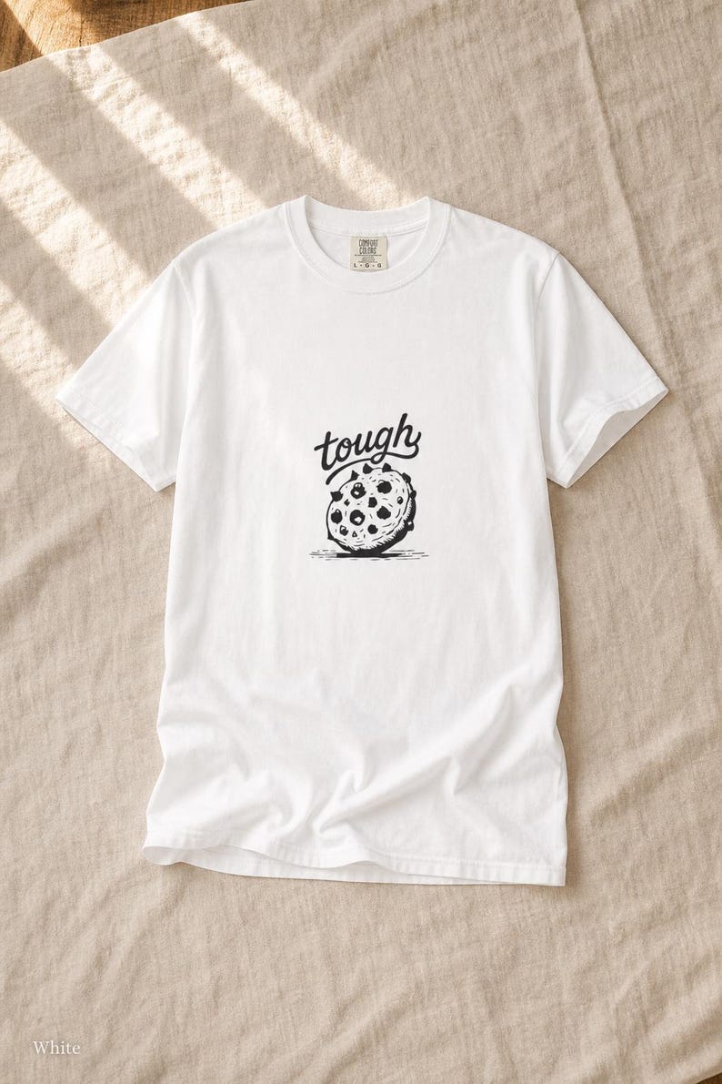 Tough Cookie T-Shirt, Hand-Lettered Chocolate Chip Cookie Graphic Tee, Black and White Ink Illustration Shirt zdjęcie 4