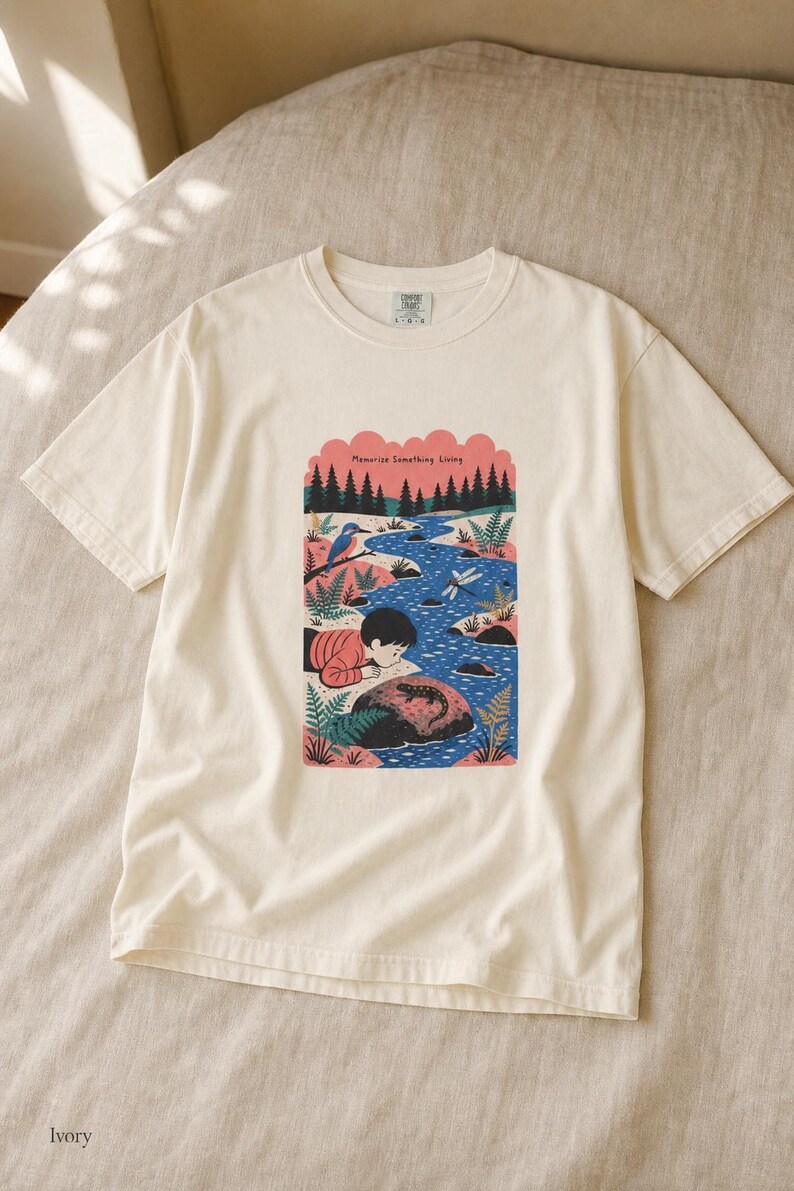 Memorize Something Living T-Shirt, Folk Illustration Tee with Child and Salamander at the Creek, Nature Lover Gift Bild 7
