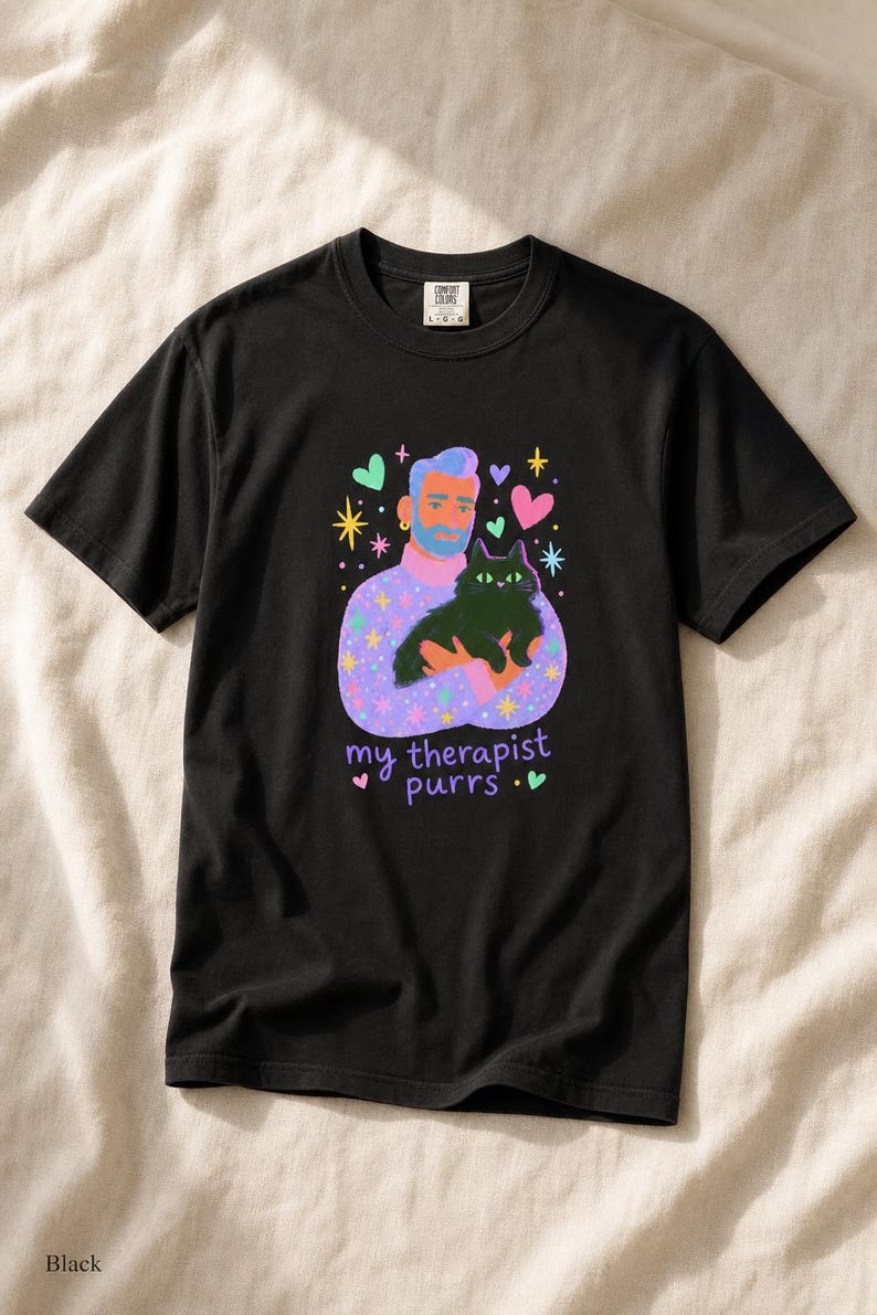 My Therapist Purrs T-Shirt, Bearded Man Holding Black Cat Tee, Cat Lover Gouache Illustration, Mental Health Cat Mom Dad Shirt imagem 6